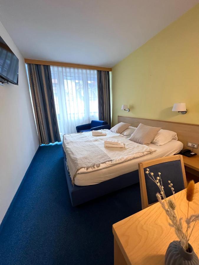 Hotel Jeruzalem Ljutomer Buitenkant foto