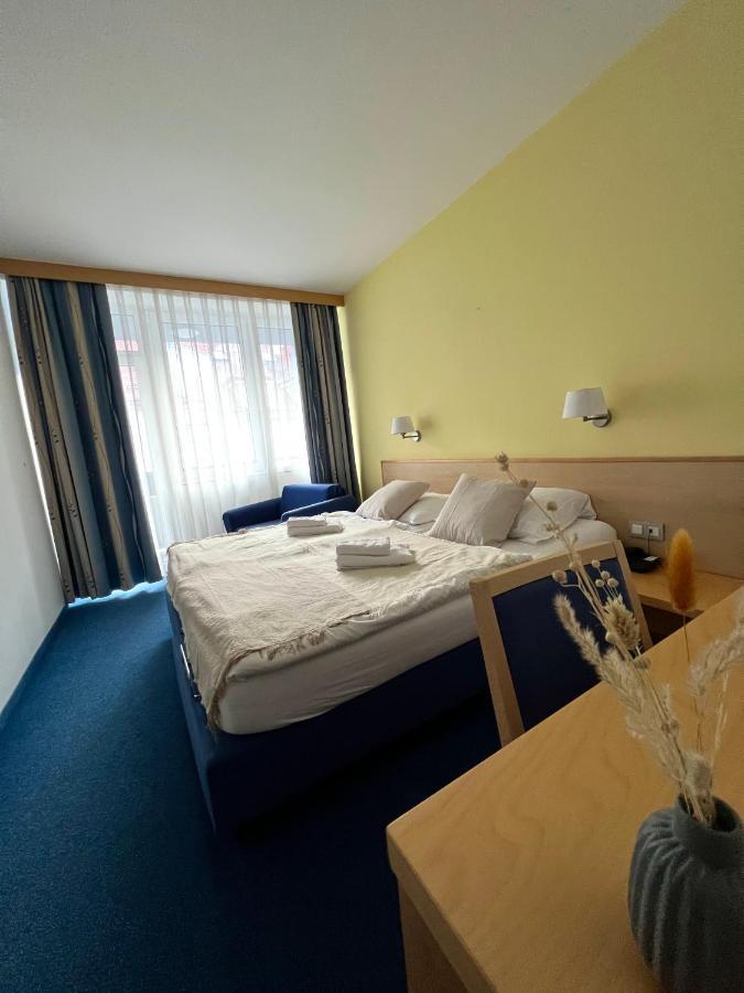 Hotel Jeruzalem Ljutomer Buitenkant foto